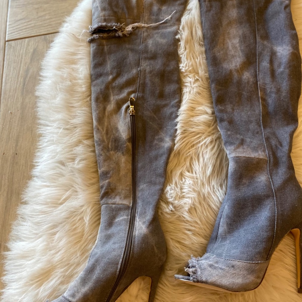 LILIANA open toe Jean material grayish over the knee heeled shoes, size 5.5 - Picture 3 of 11